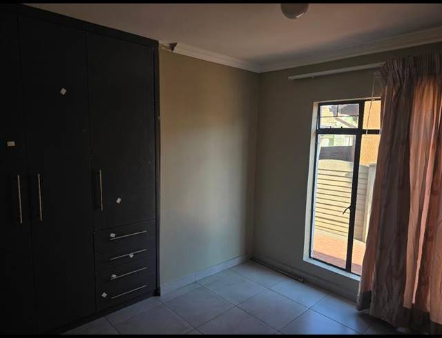 3 BEDROOM PROPERTY TO RENT IN ZAMDELA
